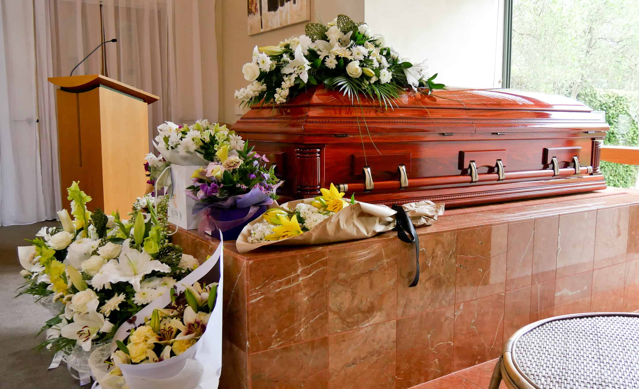 why-are-funerals-so-expensive-budget-tips-to-cut-costs